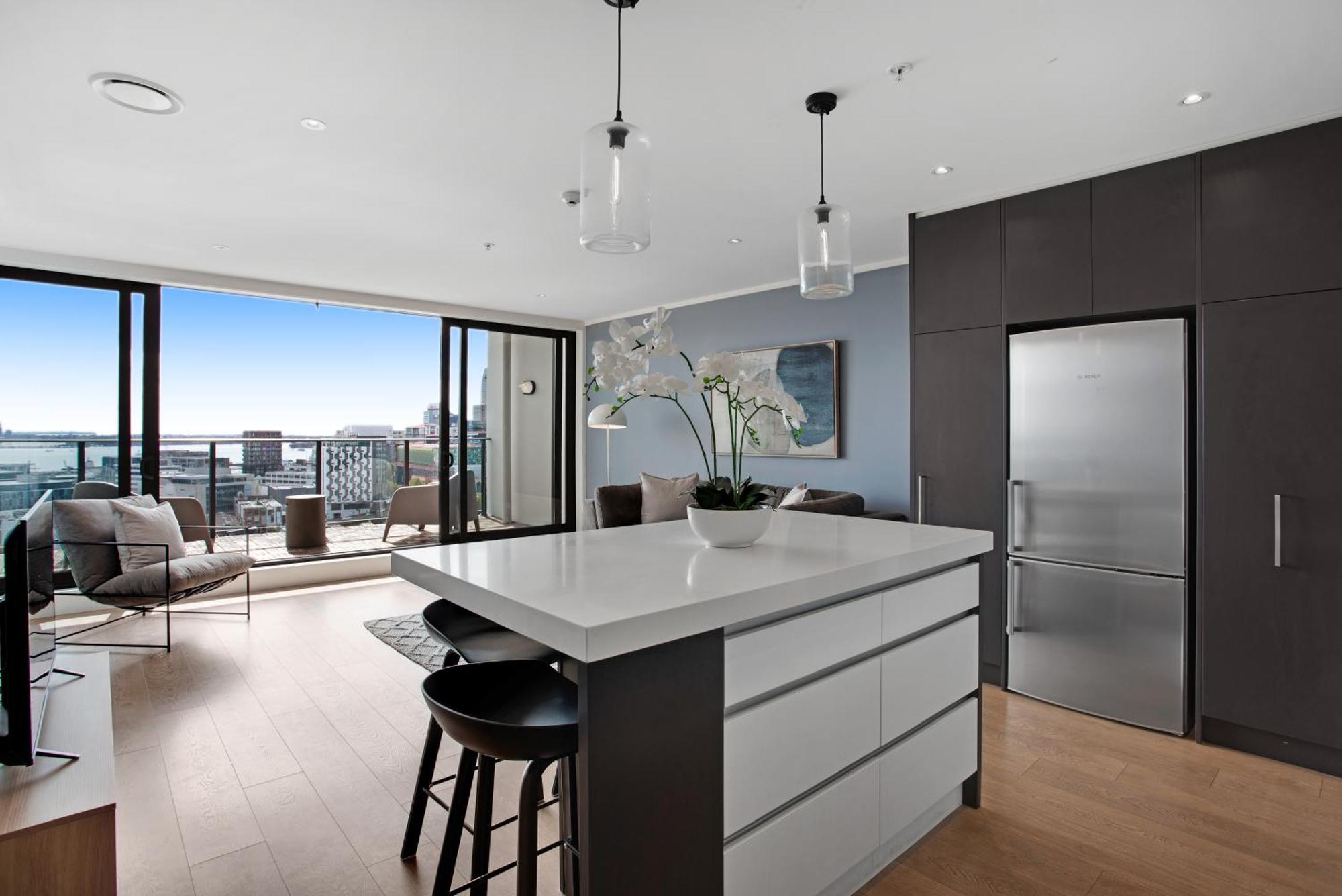 Skyline Serenade Apt With Skycity View And Parking Auckland Bagian luar foto