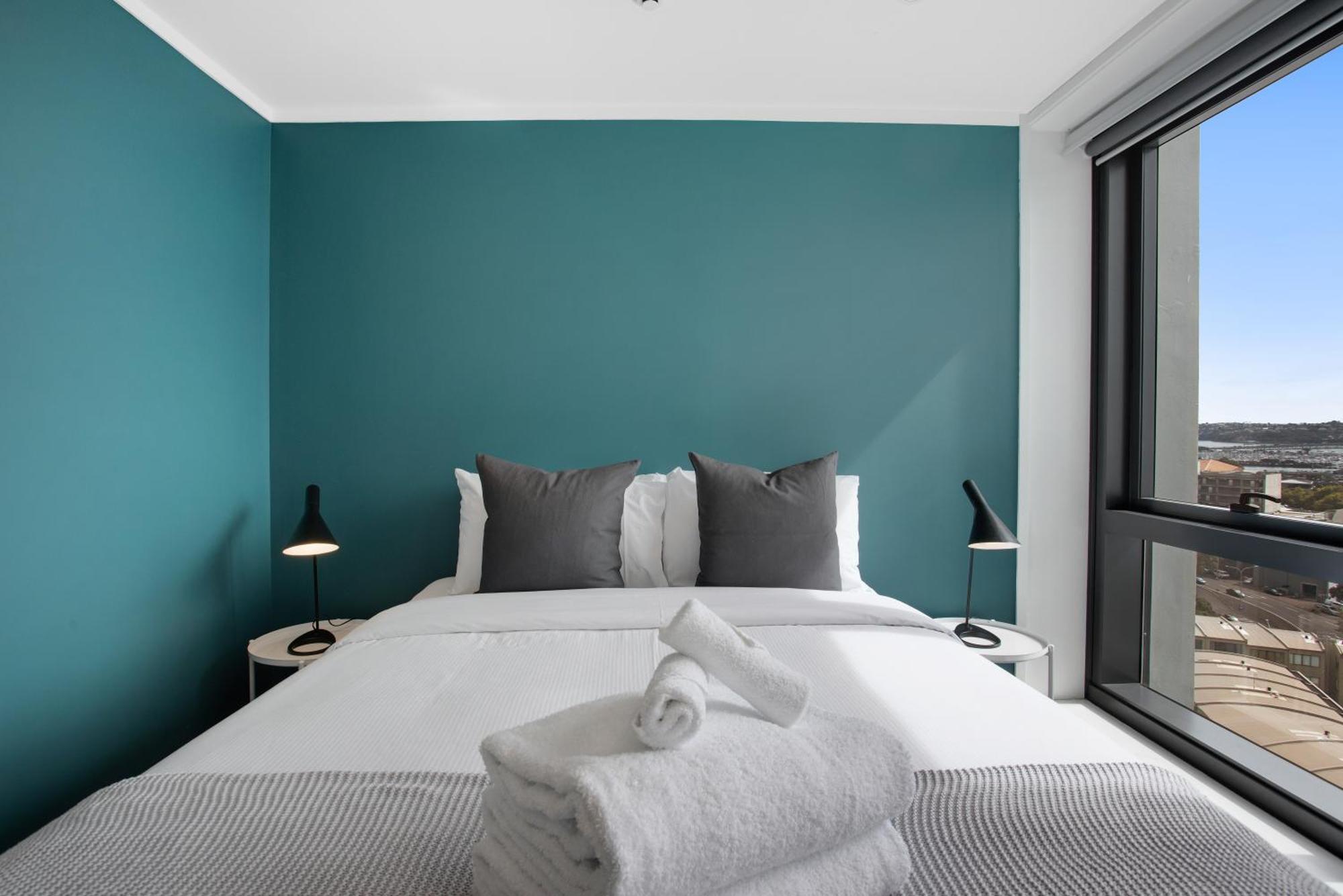 Skyline Serenade Apt With Skycity View And Parking Auckland Bagian luar foto