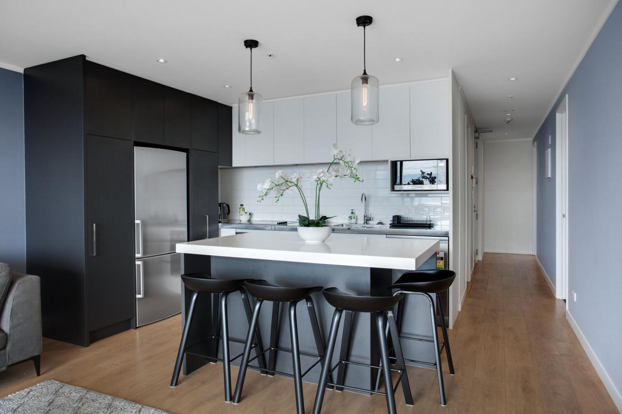 Skyline Serenade Apt With Skycity View And Parking Auckland Bagian luar foto